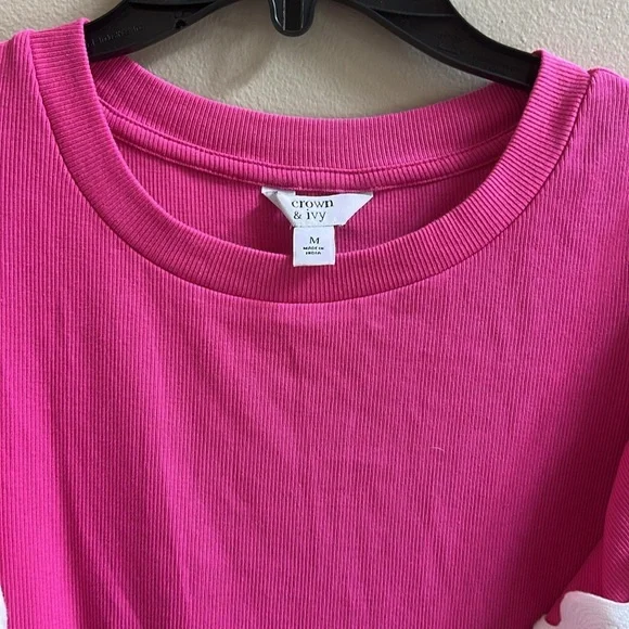 Crown & Ivy Pink Ruffle Sleeve White Trim Summer Top Size Medium - Picture 6 of 6